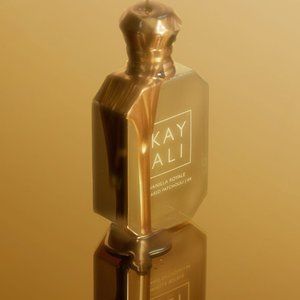 NIB Sealed KayAli Vanilla Royale Huda Beauty